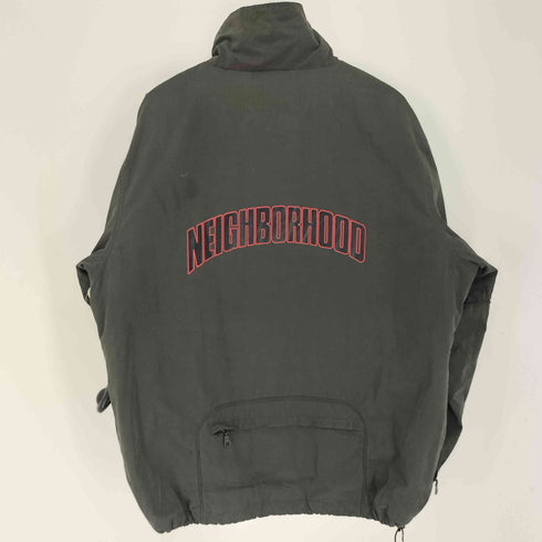 ネイバーフッド NEIGHBORHOOD NEIGHBORHOOD SKATE 90S バック ロゴ プリント 裏地キルティング ハーフジップ スタンドネック ドローコード プルオーバー パデッド ジャケット メンズ JPN:L