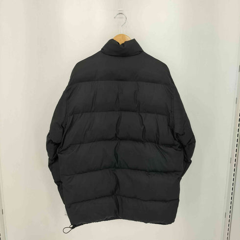 ファッキンオーサム FUCKING AWESOME ロゴパッチ キルティング 中綿 パファージャケット メンズ M