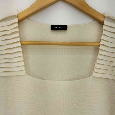AKRIS スクエアネック 半袖ニット レディース