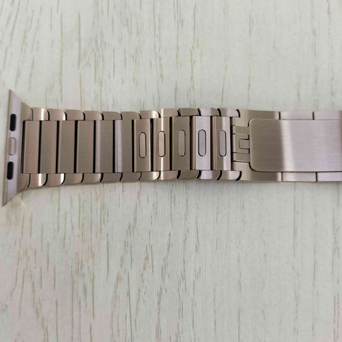 APPLE WATCH 46mm Gold Link Bracelet メンズ