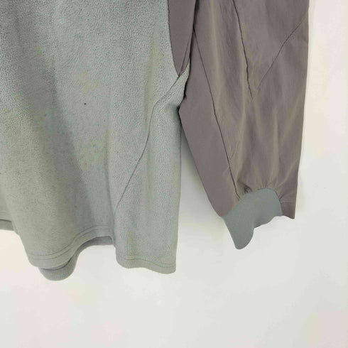 アンドワンダー and wander フリース切り替え モックネック プルオーバー メンズ