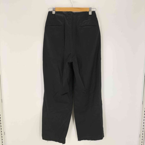 マーカウェア markaware サテンライク タックパンツ メンズ 1