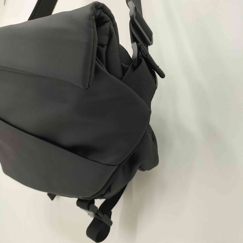 NIID URBANATURE 撥水 チェストバッグ メンズ
