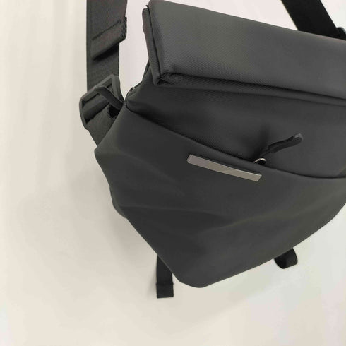 NIID URBANATURE 撥水 チェストバッグ メンズ