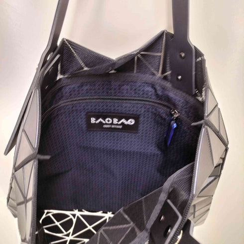 バオバオイッセイミヤケ BAO BAO ISSEY MIYAKE 25SS FONT MATTE レディース