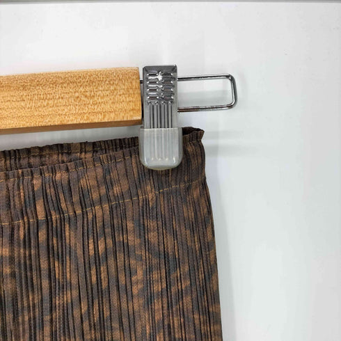 プリーツプリーズイッセイミヤケ PLEATS PLEASE ISSEY MIYAKE 総柄 プリーツ 切替 パターン ブーツカット フレア パンツ レディース JPN:2