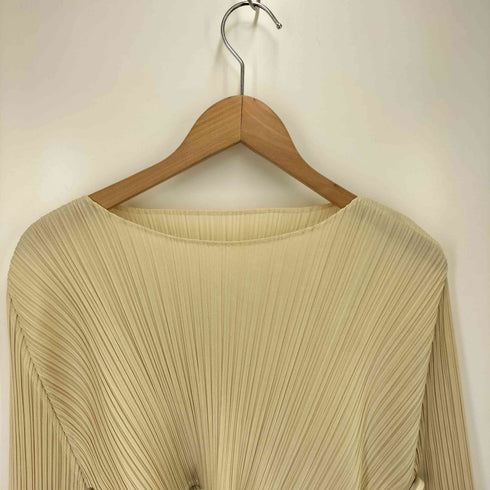 プリーツプリーズイッセイミヤケ PLEATS PLEASE ISSEY MIYAKE クロップドプリーツトップス レディース JPN:3