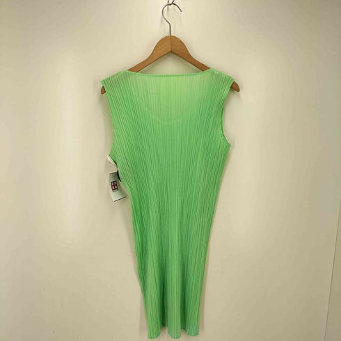 プリーツプリーズイッセイミヤケ PLEATS PLEASE ISSEY MIYAKE ノースリーブ プリーツトップス レディース