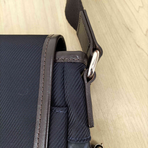 ブラックレーベルクレストブリッジ BLACK LABEL CRESTBRIDGE サイドチェック切替ショルダーバッグ メンズ