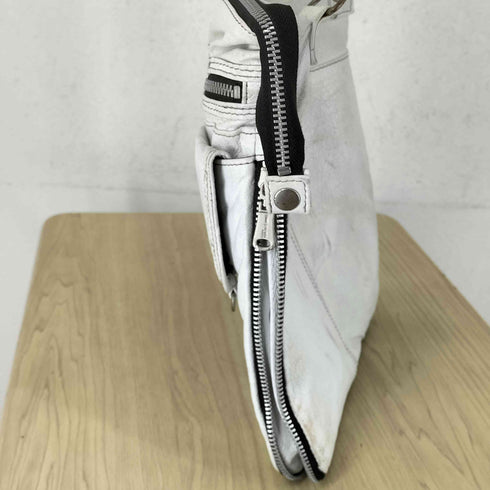 コムサデモードメン COMME CA DU MODE MEN Y2K ジップデザインレザーショルダーバッグ メンズ