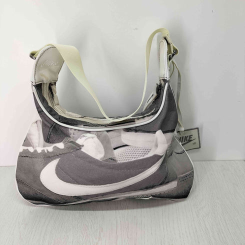 ナイキ NIKE HAUTE SLING BAG コルテッツ レディース
