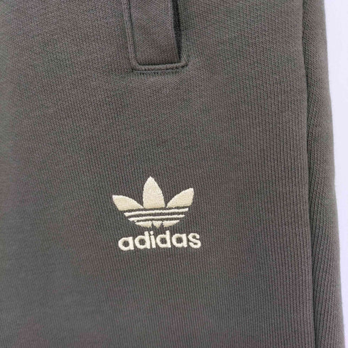 アディダスオリジナルス adidas Originals Trefoil Essentials Shorts メンズ XS