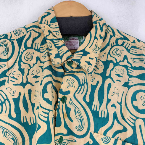 MUTIARA BARI 総柄シャツ メンズ