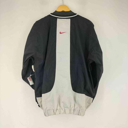 ナイキ NIKE スウッシュ刺繍 Vネック ナイロン スウェット メンズ JPN:XL