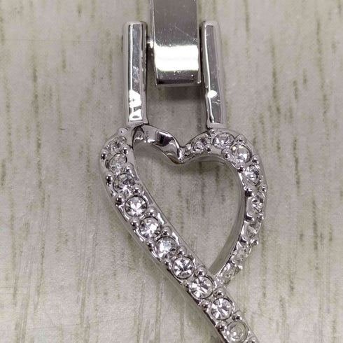 スワロフスキー SWAROVSKI スワロフスキー ツイストデザインペンダントトップ メンズ