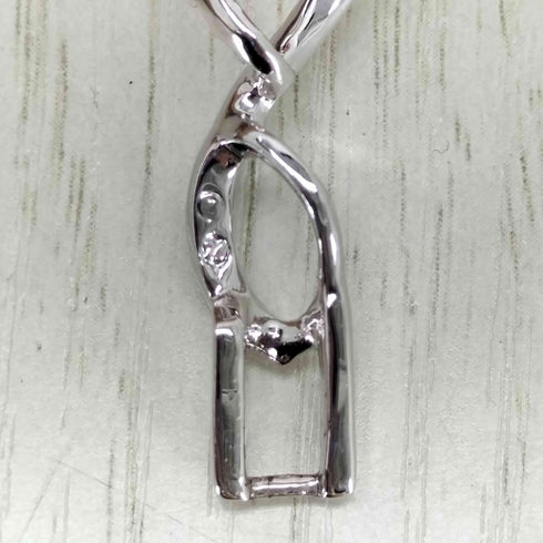 スワロフスキー SWAROVSKI スワロフスキー ツイストデザインペンダントトップ メンズ