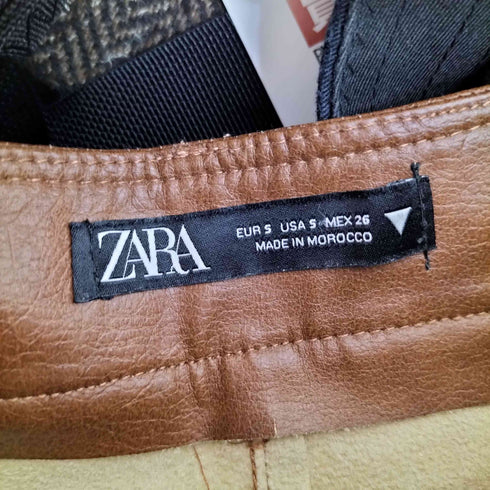 ザラ ZARA フェイクレザーショートパンツ レディース S
