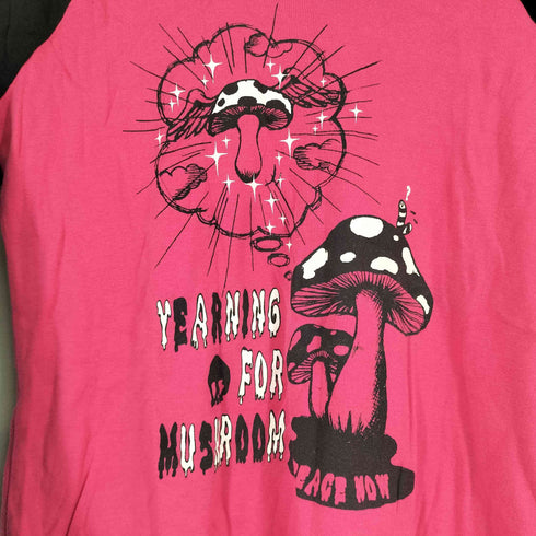 PEACE NOW フロントプリント L/S ラグランTシャツ レディース