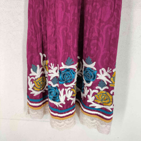 刺繍デザイン半袖ワンピース レディース
