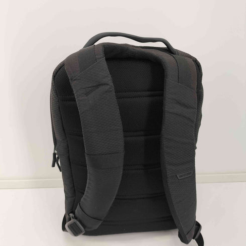 インケース incase ビジネス バックパック メンズ