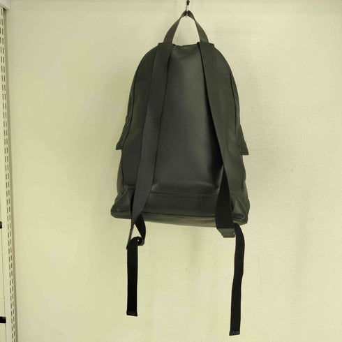 バレンシアガ BALENCIAGA パンチングロゴ レザーバックパック メンズ