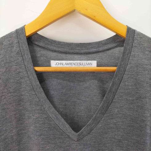 ジョンローレンスサリバン JOHN LAWRENCE SULLIVAN レーヨンVネックTシャツ メンズ JPN:M