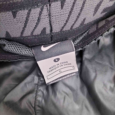 ナイキ NIKE スウッシュロゴ刺繍 切替 サイドライン 裏地メッシュ ナイロン パンツ メンズ L