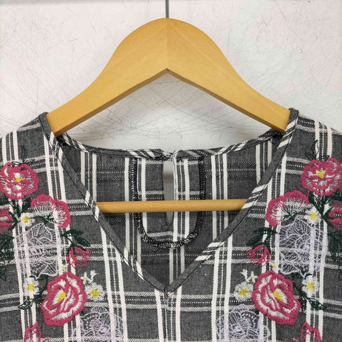 スカラー ScoLar フラワー刺繍チェックワンピース レディース