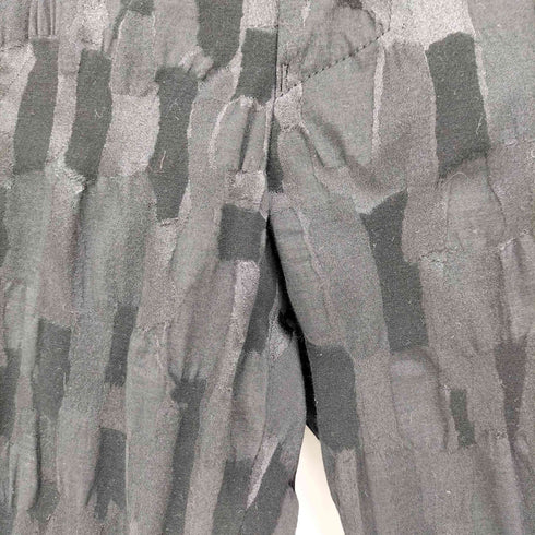 イッセイミヤケ ISSEY MIYAKE 銀タグ カットジャガード ストレッチパンツ レディース JPN:1