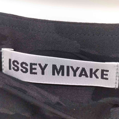 イッセイミヤケ ISSEY MIYAKE 銀タグ カットジャガード ストレッチパンツ レディース JPN:1