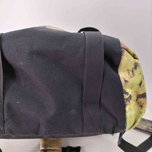 バートン BURTON カモ柄 バックパック メンズ