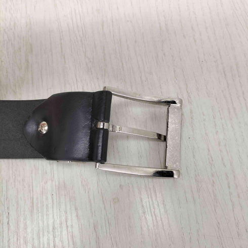 アイレットデザインスタッズレザーベルト メンズ