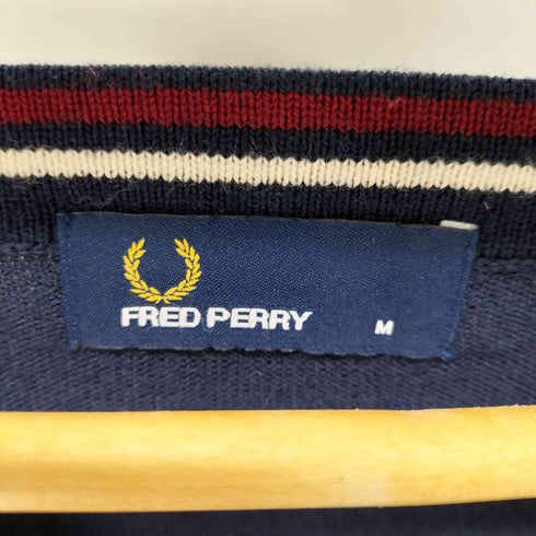 フレッドペリー FRED PERRY ロゴ刺繍 Vネックカーディガン メンズ JPN:M