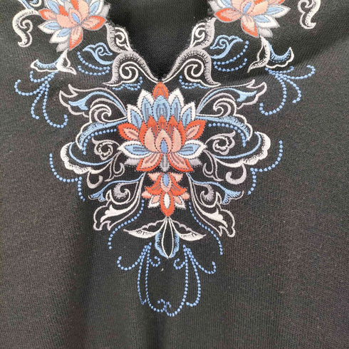 ヴィヴィアンタム VIVIENNE TAM 刺繍デザイン S/S スキッパーシャツ レディース JPN:1