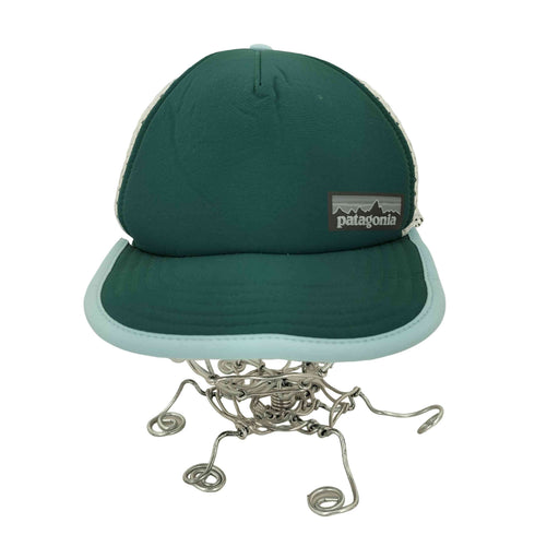 パタゴニア patagonia ダックビルトラッカーキャップ レディース