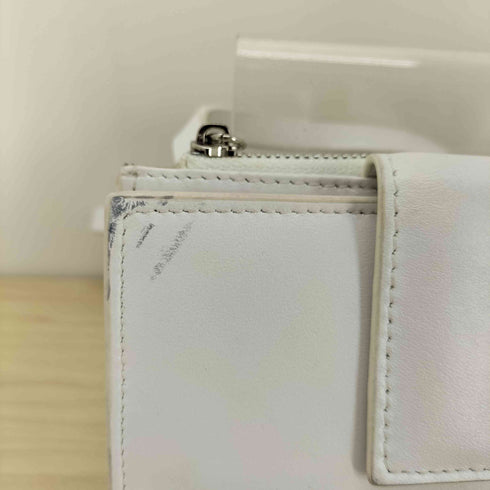 ビュレ Beaure カウレザー コンチョ金具 ウォレットショルダー レディース