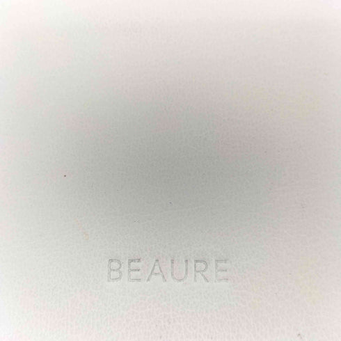 ビュレ Beaure カウレザー コンチョ金具 ウォレットショルダー レディース