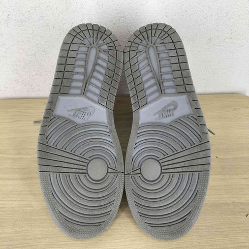 ジョーダンブランド JORDAN BRAND Air Jordan 1 Mid レディース JPN:23