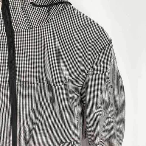 バーバリーブラックレーベル BURBERRY BLACK LABEL 裏地メッシュ ダブルジップ パッカブルフード ギンガムチェック マウンテン パーカー メンズ import:M