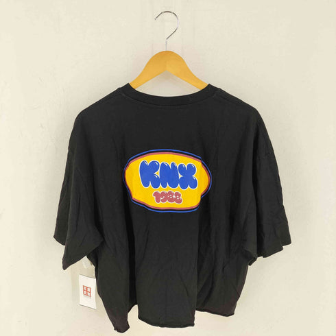 カーハートワークインプログレス Carhartt WIP Stones Throw別注プリントTシャツ レディース import:XXL