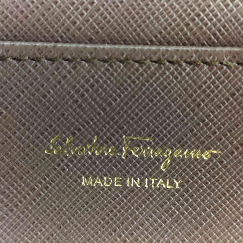 サルヴァトーレフェラガモ Salvatore Ferragamo ガンチーニ ロゴクリップ 長財布 レディース