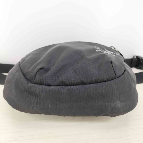 アークテリクス ARCTERYX MANTIS ナイロン ショルダーバッグ メンズ