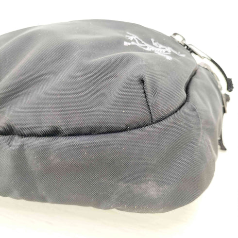 アークテリクス ARCTERYX MANTIS ナイロン ショルダーバッグ メンズ