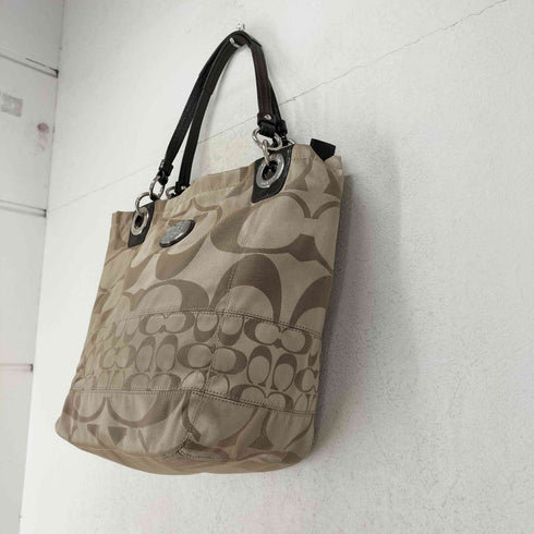 コーチ COACH シグネチャーロゴ エナメルハンドルトートバッグ レディース