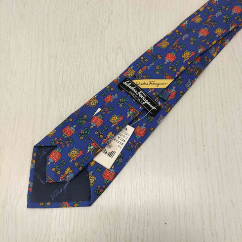 サルヴァトーレフェラガモ Salvatore Ferragamo イタリア製 総柄シルクネクタイ メンズ