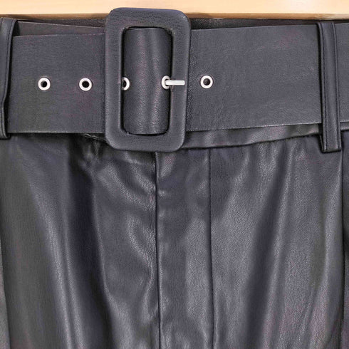ザラ ZARA ベルト付き タック テーパード フェイクレザーパンツ レディース M