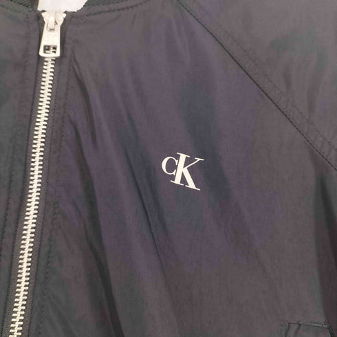 カルバンクラインジーンズ Calvin Klein Jeans ワンポイントロゴ クロップドナイロンブルゾン レディース import:XS