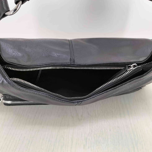 ザラ ZARA クラックテクスチャー加工ポケットバッグ レディース