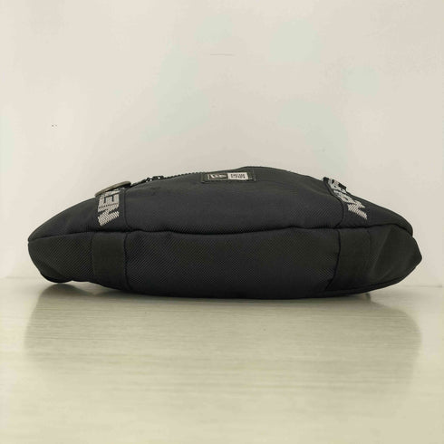 ニューエラ NEW ERA WAIST BAG LOGO TAPE ボディバッグ メンズ