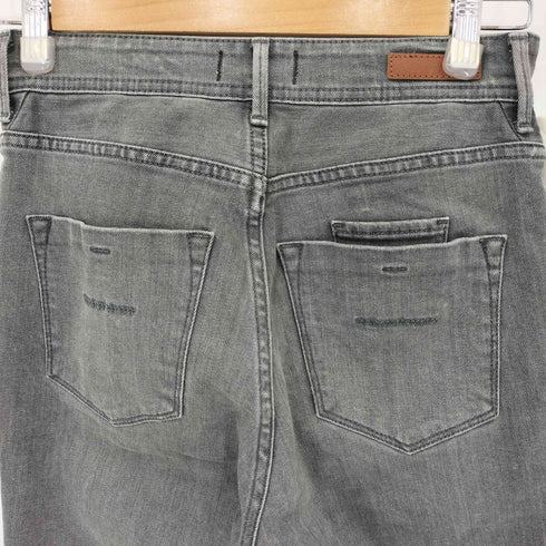 ヤヌーク YANUK スリムテーパードデニムパンツ レディース 24